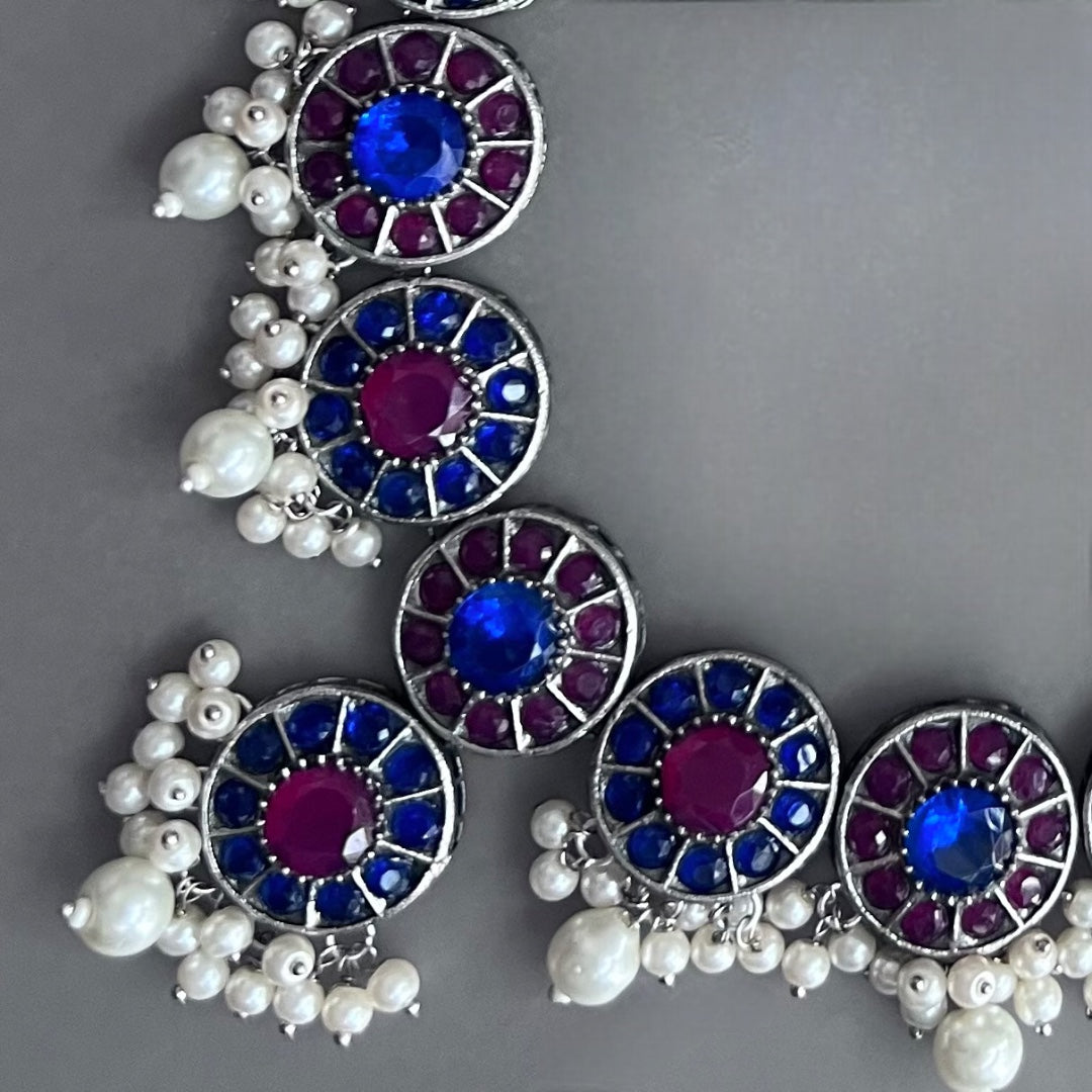 VINAYA FAUX SILVER BIJOUX PREMIUM AND EXCLUSIVE SEMI HANDMADE NECKLACE WITH EARRINGS NL136