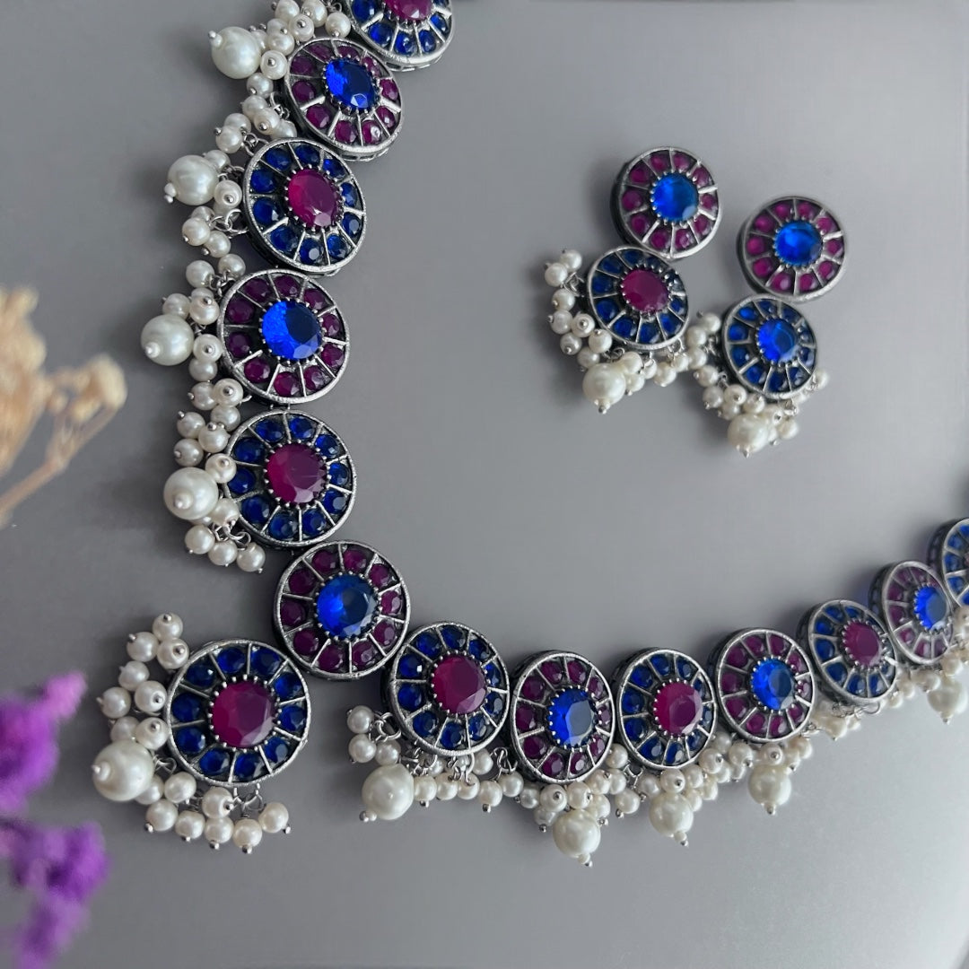 VINAYA FAUX SILVER BIJOUX PREMIUM AND EXCLUSIVE SEMI HANDMADE NECKLACE WITH EARRINGS NL136