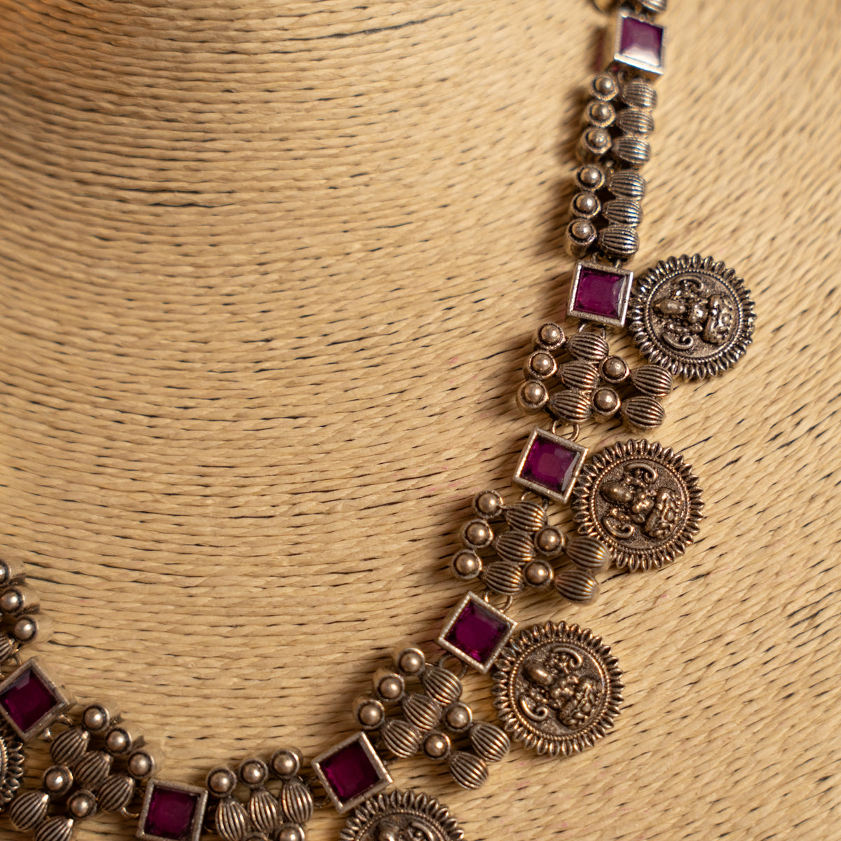 VASHTI TEMPLE SEMI HANDMADE ANTIQUE NECKPIECE/NECKLACE WITH EARRING NL285