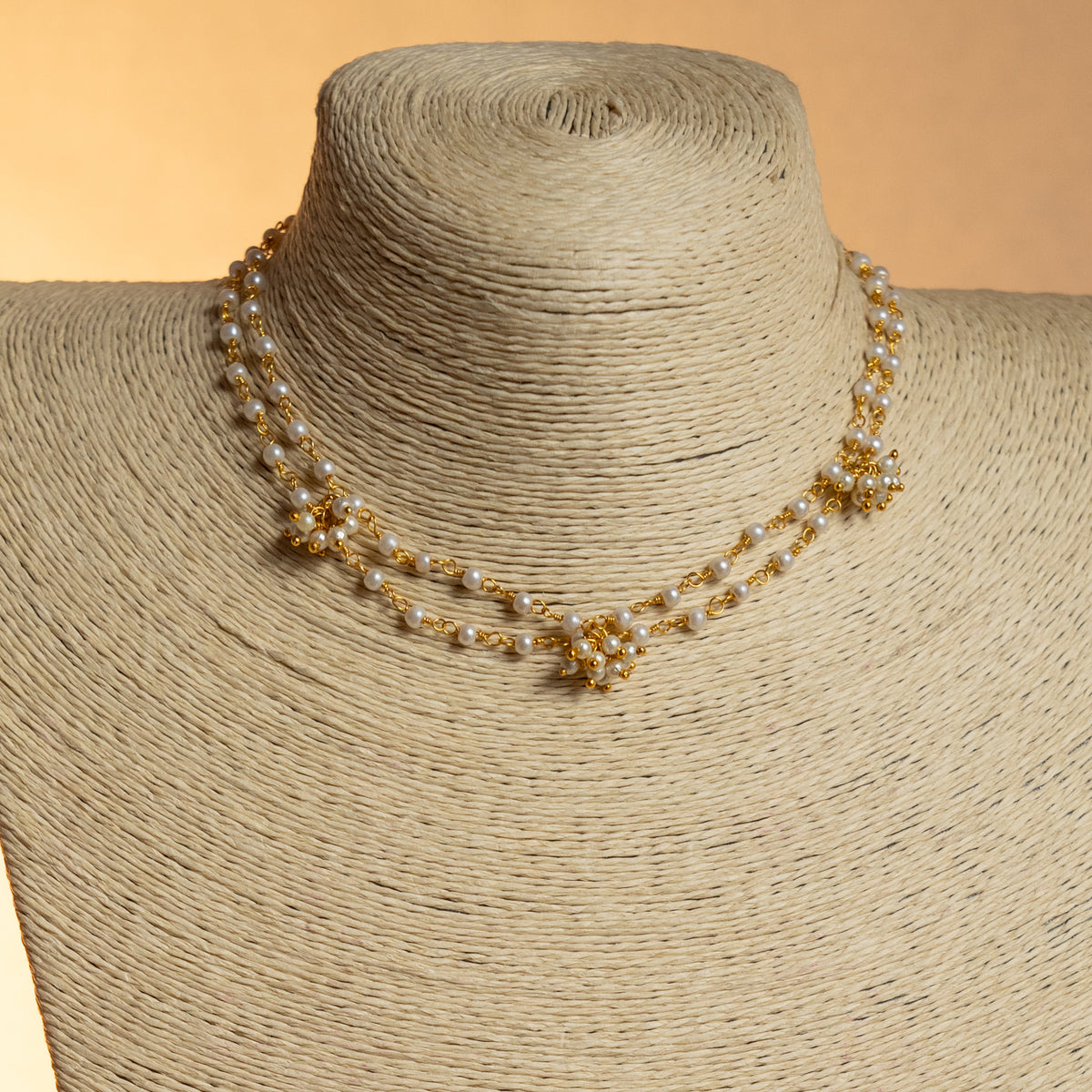 CHOLA HANDMADE PEARL STATEMENT NECKPIECE/NECKLACE WITH EARRING NL288
