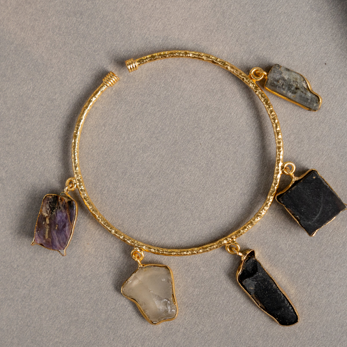 ZOEY GOLD TONED HANDMADE HAND HAMMERED NECKLAC EARRINGS BANGLE CUFF AND RING OF13