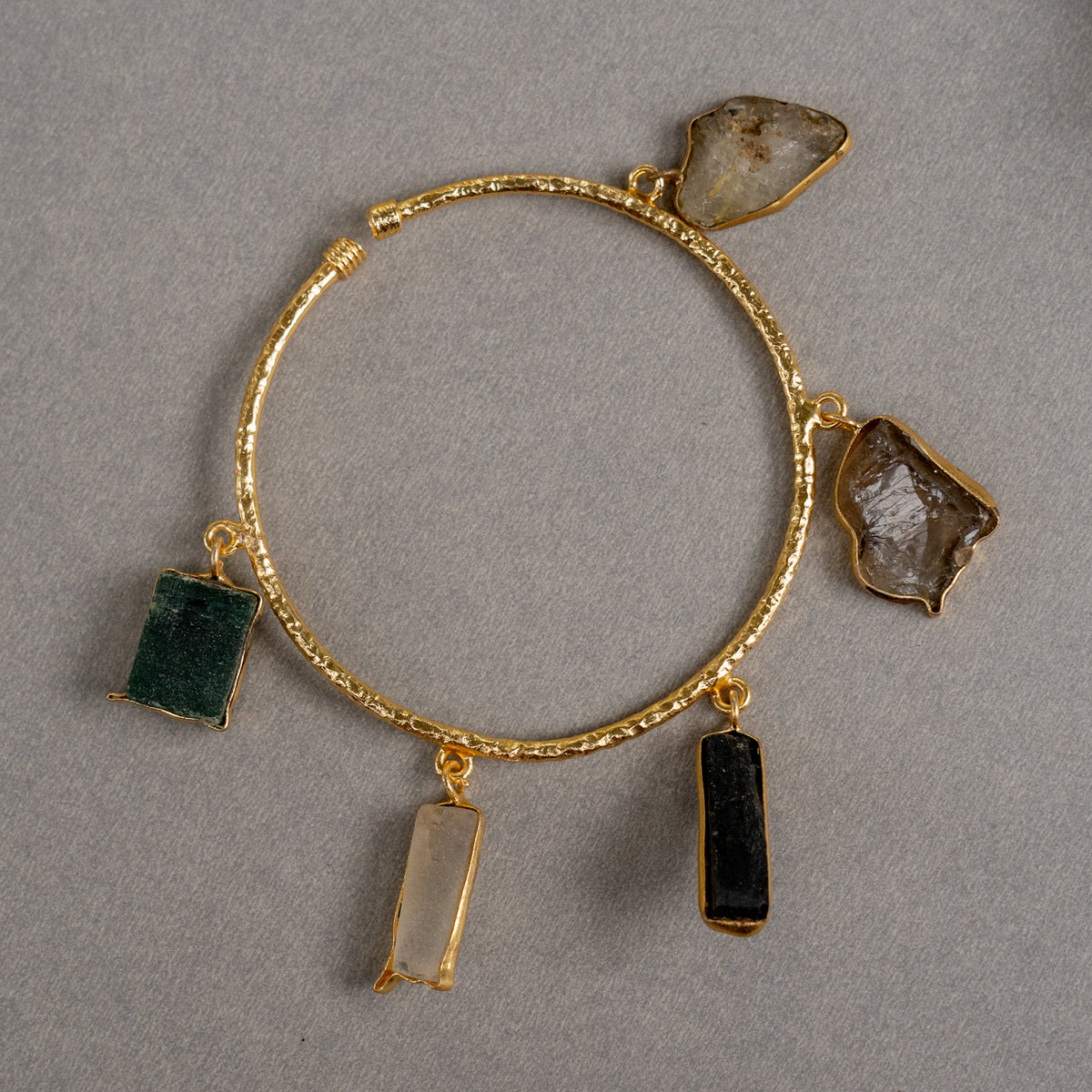 ZOEY GOLD TONED HANDMADE HAND HAMMERED NECKLAC EARRINGS BANGLE CUFF AND RING OF13