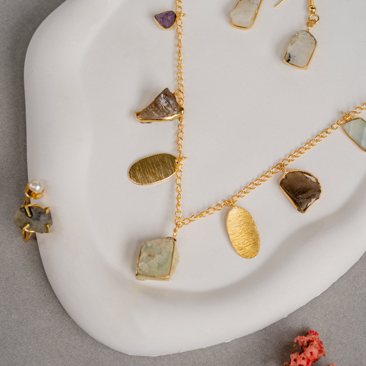 ZOEY GOLD TONED HANDMADE HAND HAMMERED NECKLAC EARRINGS BANGLE CUFF AND RING OF13