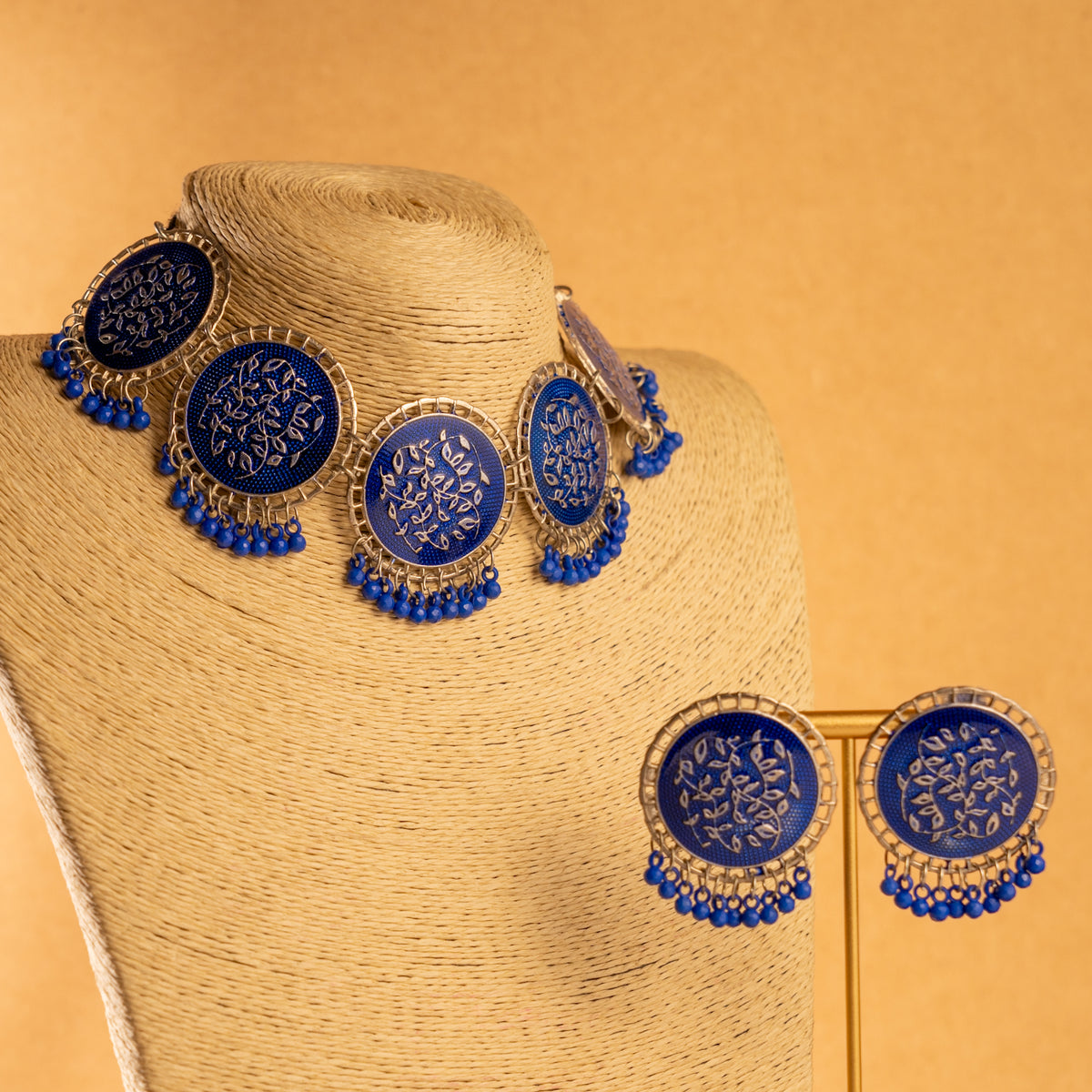 AERA OXIDIZED ANTIQUE NECKPIECE/NECKLACE EARRINGS NL228