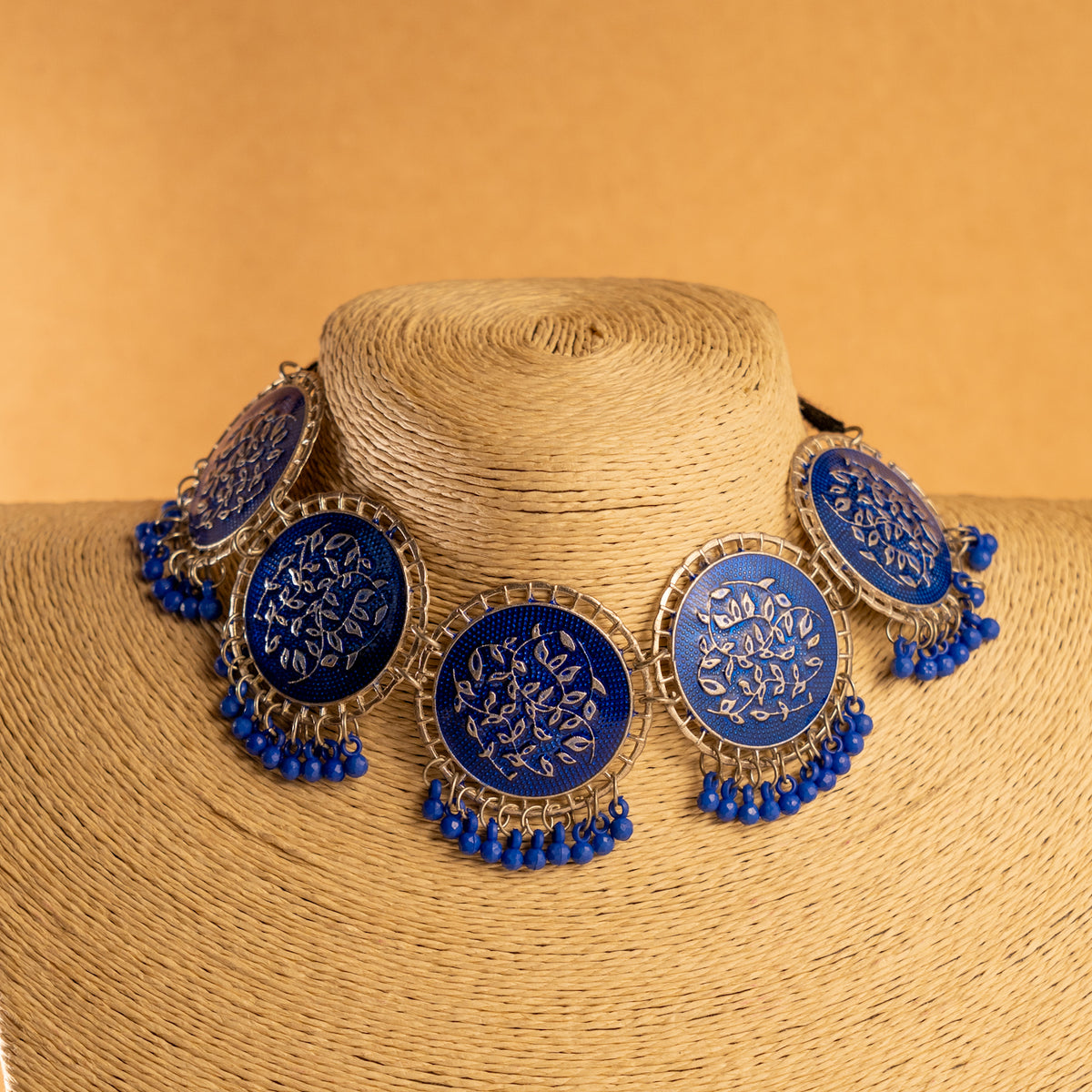 AERA OXIDIZED ANTIQUE NECKPIECE/NECKLACE EARRINGS NL228