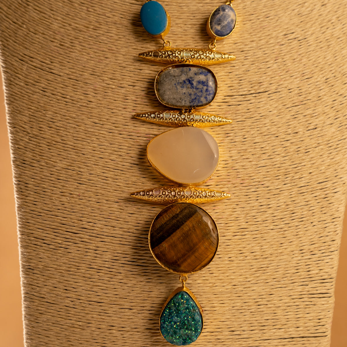 MEENU RAW STONE HANDMADE RAW LOOK TIE NECKLACE NL36