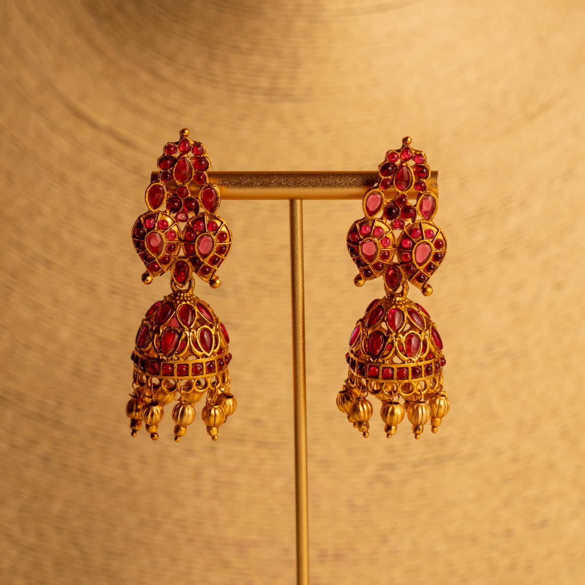 SALOME GOLD TONED ANTIQUE FINISH NECKLACE WITH EARRINGS NL230