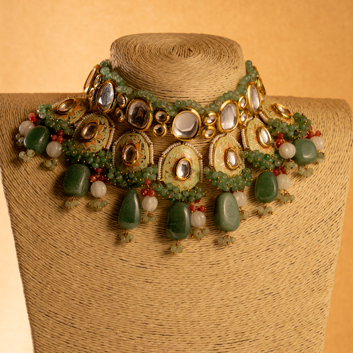 OLIVE BEAUTY NATURAL PREMIUM GEM STONE BIJOUX PREMIUM AND EXCLUSIVE HANDMADE LAC KUNDAN NECKLACE NL210