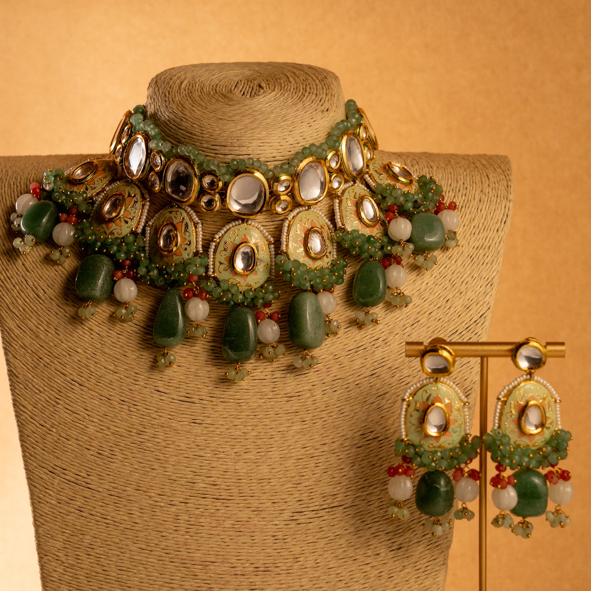 OLIVE BEAUTY NATURAL PREMIUM GEM STONE BIJOUX PREMIUM AND EXCLUSIVE HANDMADE LAC KUNDAN NECKLACE NL210