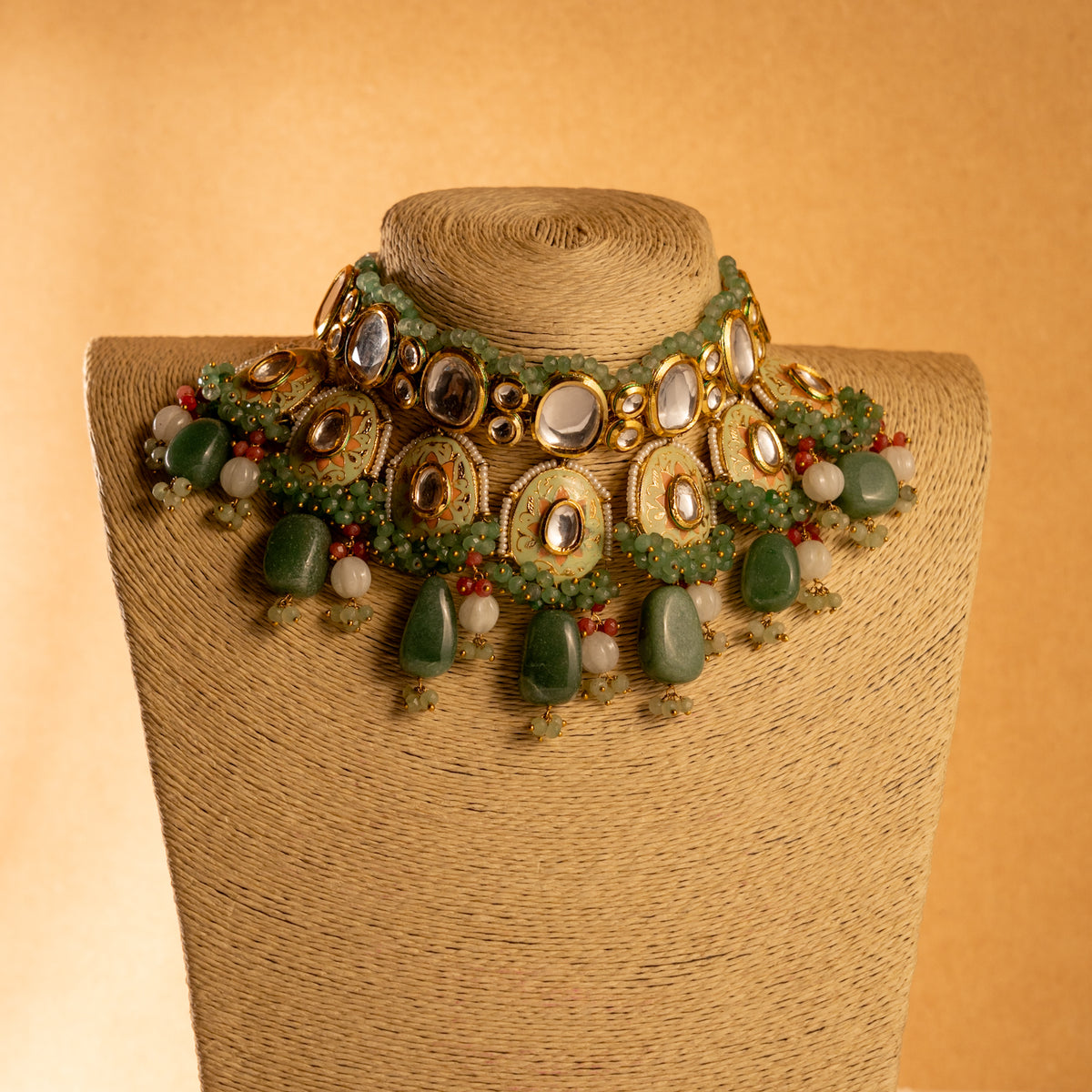 OLIVE BEAUTY NATURAL PREMIUM GEM STONE BIJOUX PREMIUM AND EXCLUSIVE HANDMADE LAC KUNDAN NECKLACE NL210