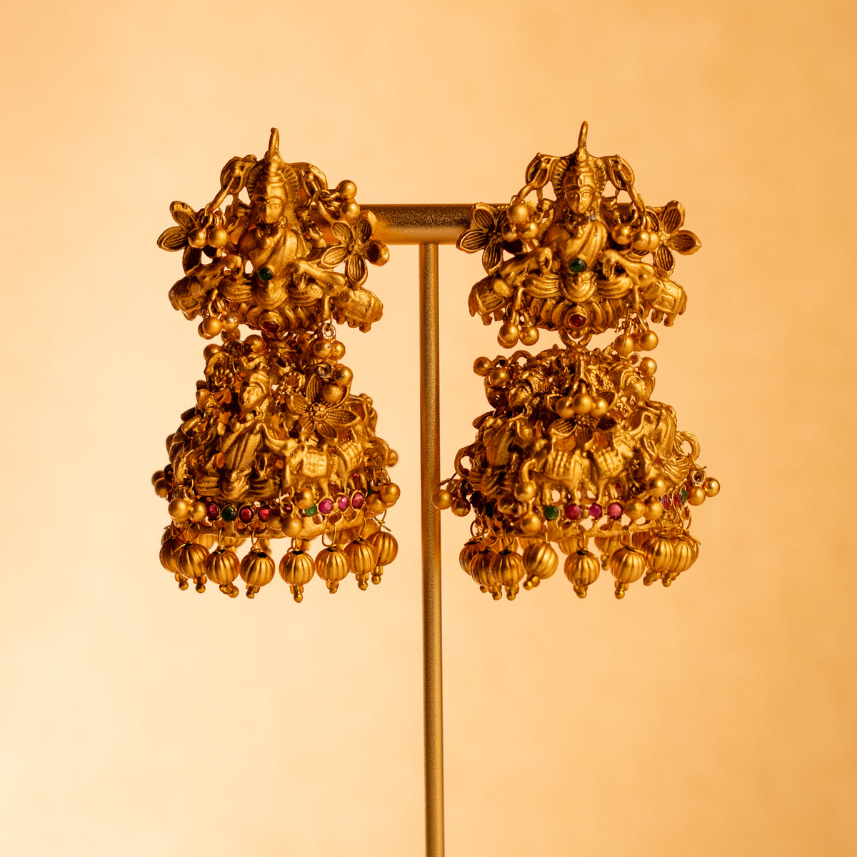 MANGAI GOLD TONED ANTIQUE FINISH TEMPLE NECKLACE WITH EARRINGS NL182