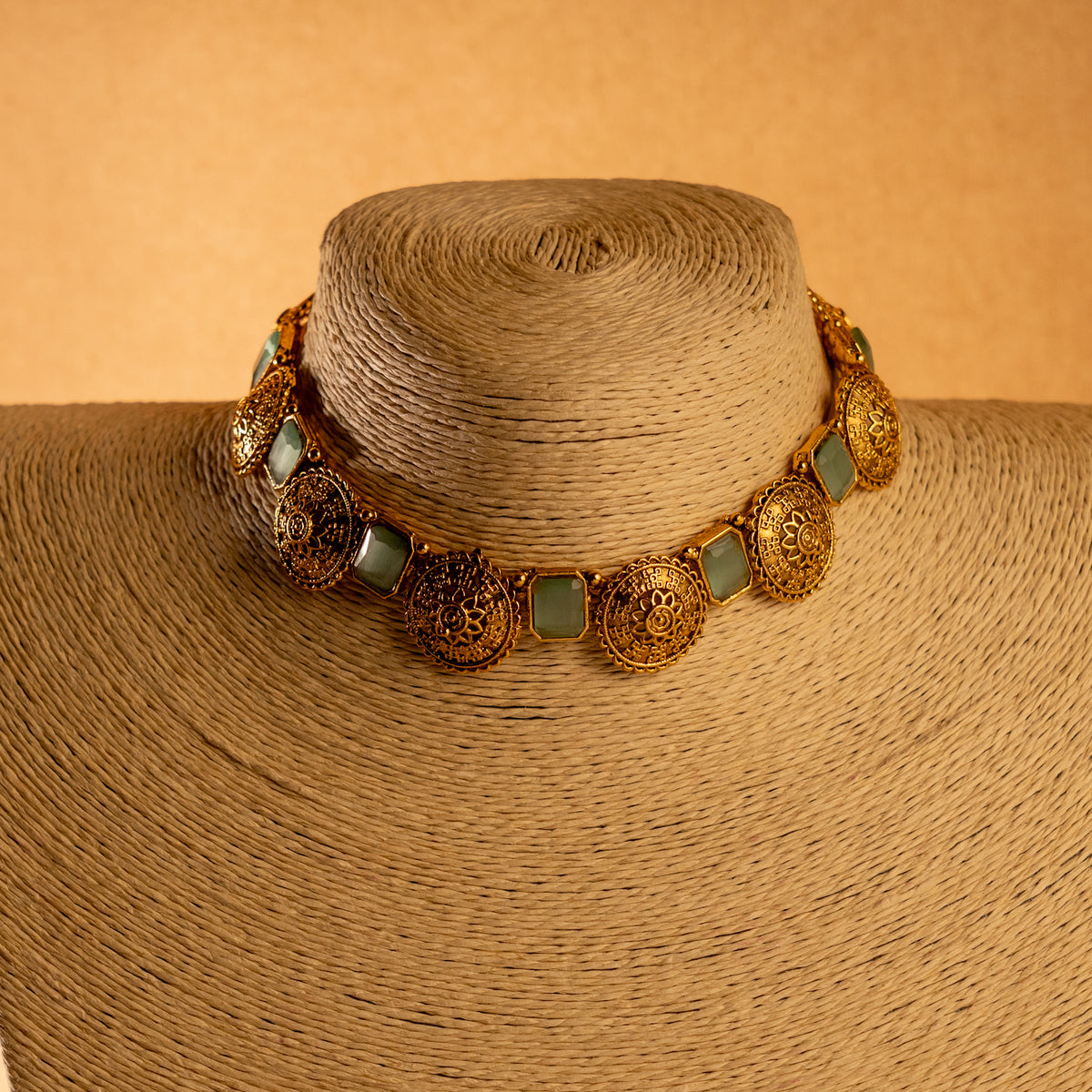 BOOMA GOLD TONED ANTIQUE FINISH NECKLACE WITH EARRINGS NL186