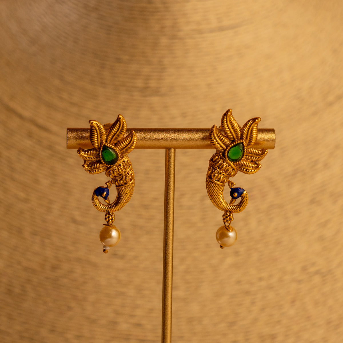 VARNA PEACOCK GOLD TONED ANTIQUE FINISH NECKLACE WITH EARRINGS NL179