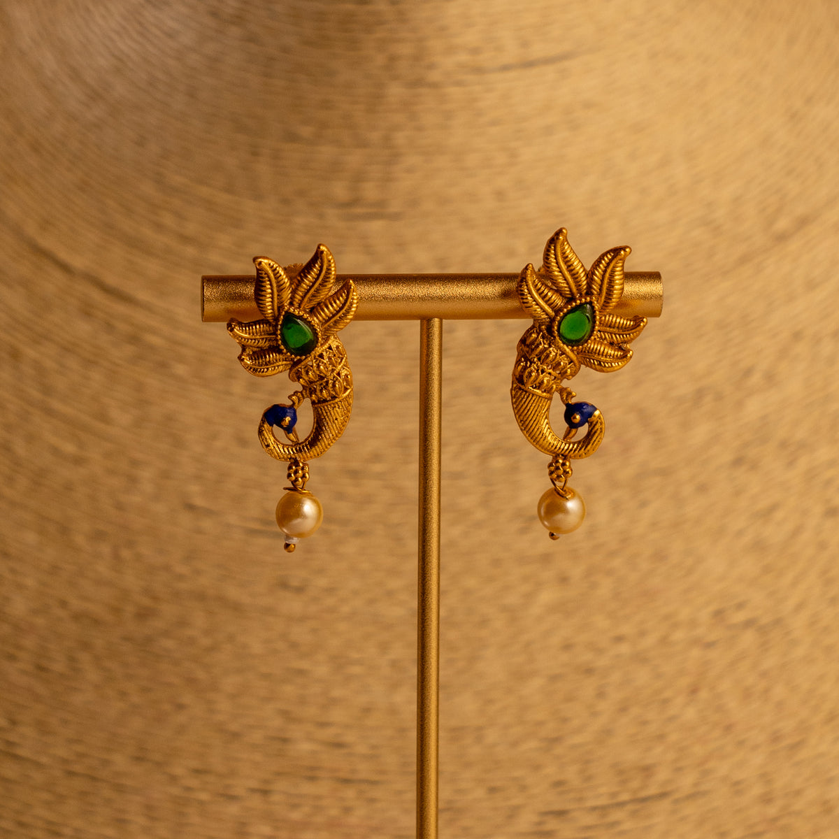 VARNA PEACOCK GOLD TONED ANTIQUE FINISH NECKLACE WITH EARRINGS NL179