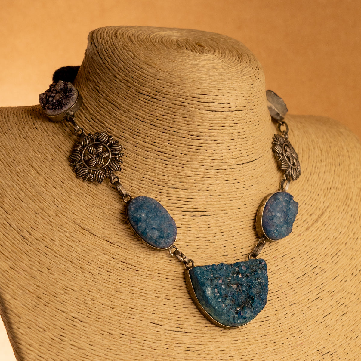 KINA SUGAR DRUZY HANDMADE AND HAND HAMMERED FAUX SILVER RAW AND RUSTIC FINISH NECKLACE NL200