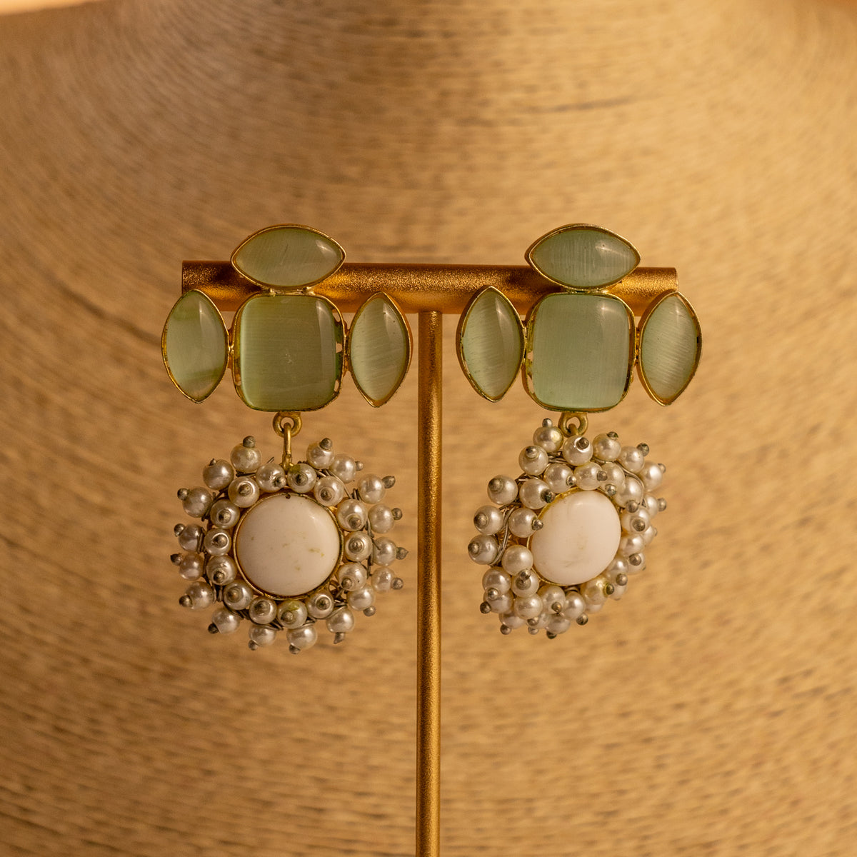 MORA 7 HANDMADE STONES GOLD TONED MONALISA NECKLACE/ NECKPIECE NL33