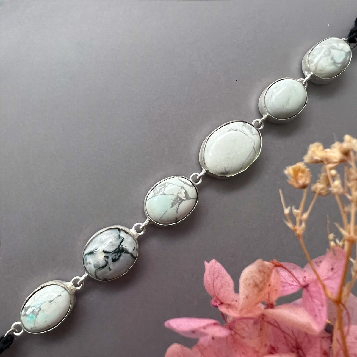 LA LUNE BIJOUX PREMIUM AND EXCLUSIVE NATURAL STONE HANDMADE CHOKER CH375