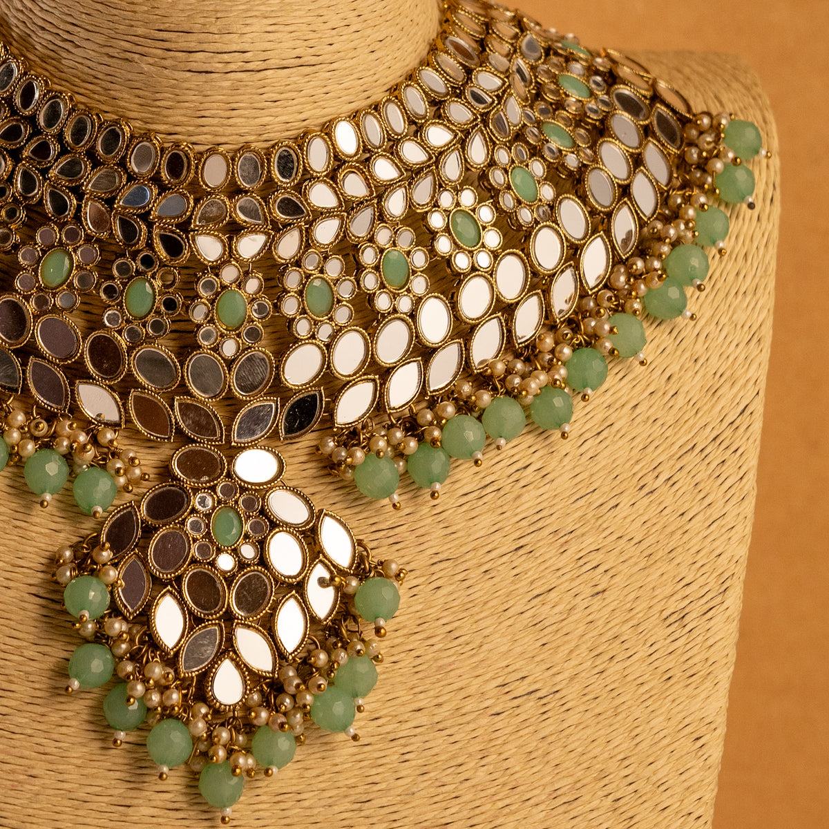 KIRANYA MIRROR SEMI HANDMADE NECKLACE WITH EARRING AND TIKKA NL203