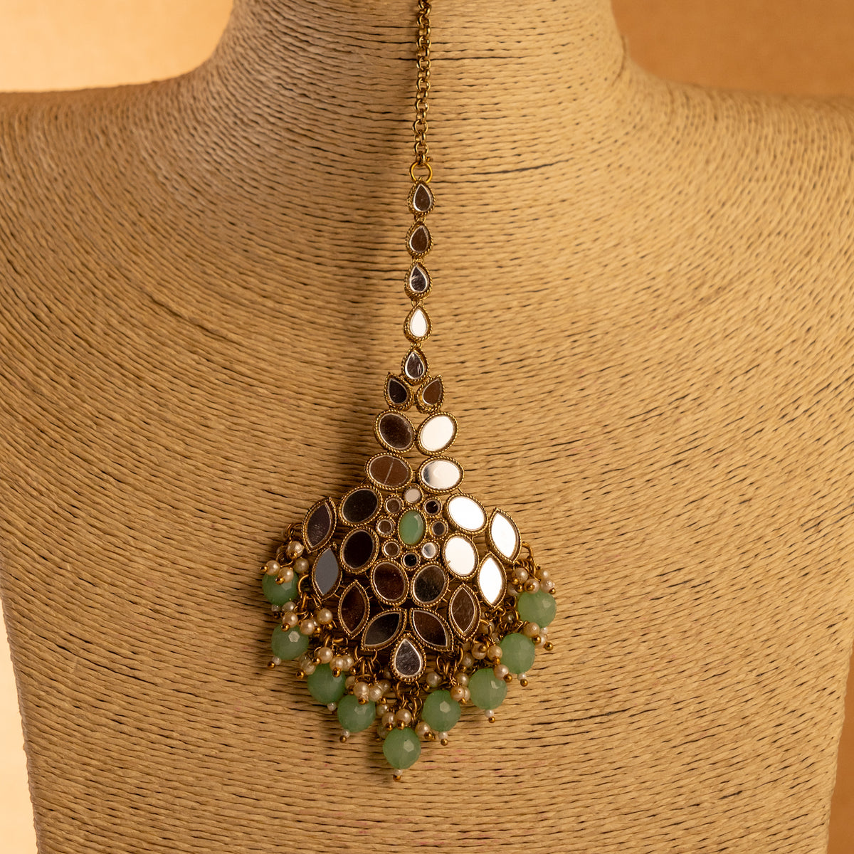 KIRANYA MIRROR SEMI HANDMADE NECKLACE WITH EARRING AND TIKKA NL203