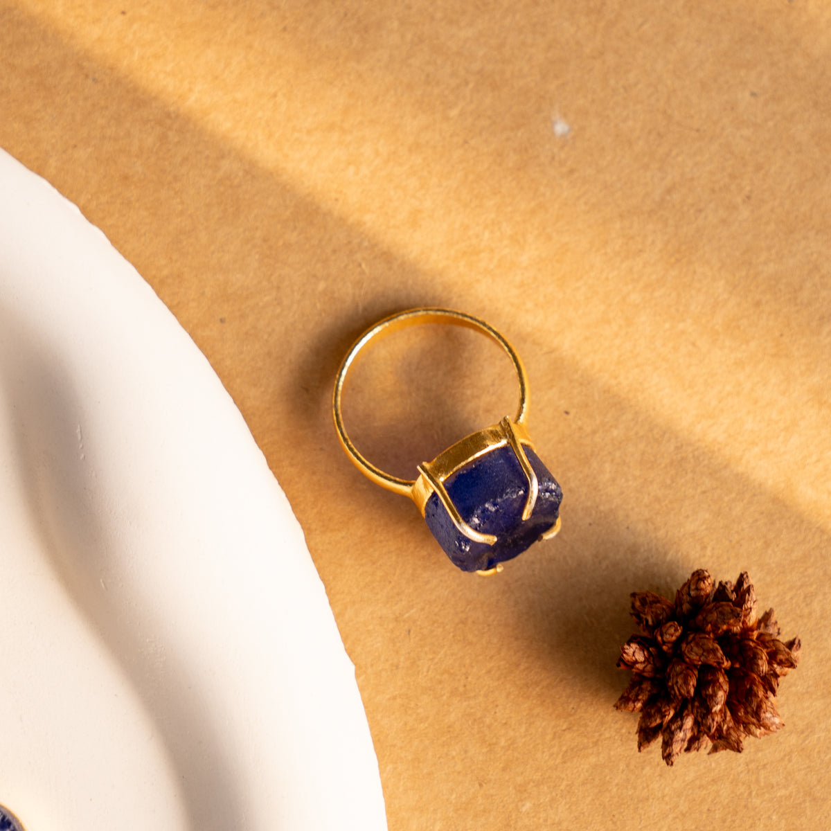 VISHALAYA GOLD TONED RAW STONE HANDMADE HAND HAMMERED NECKLAC EARRINGS WITH RING NL223