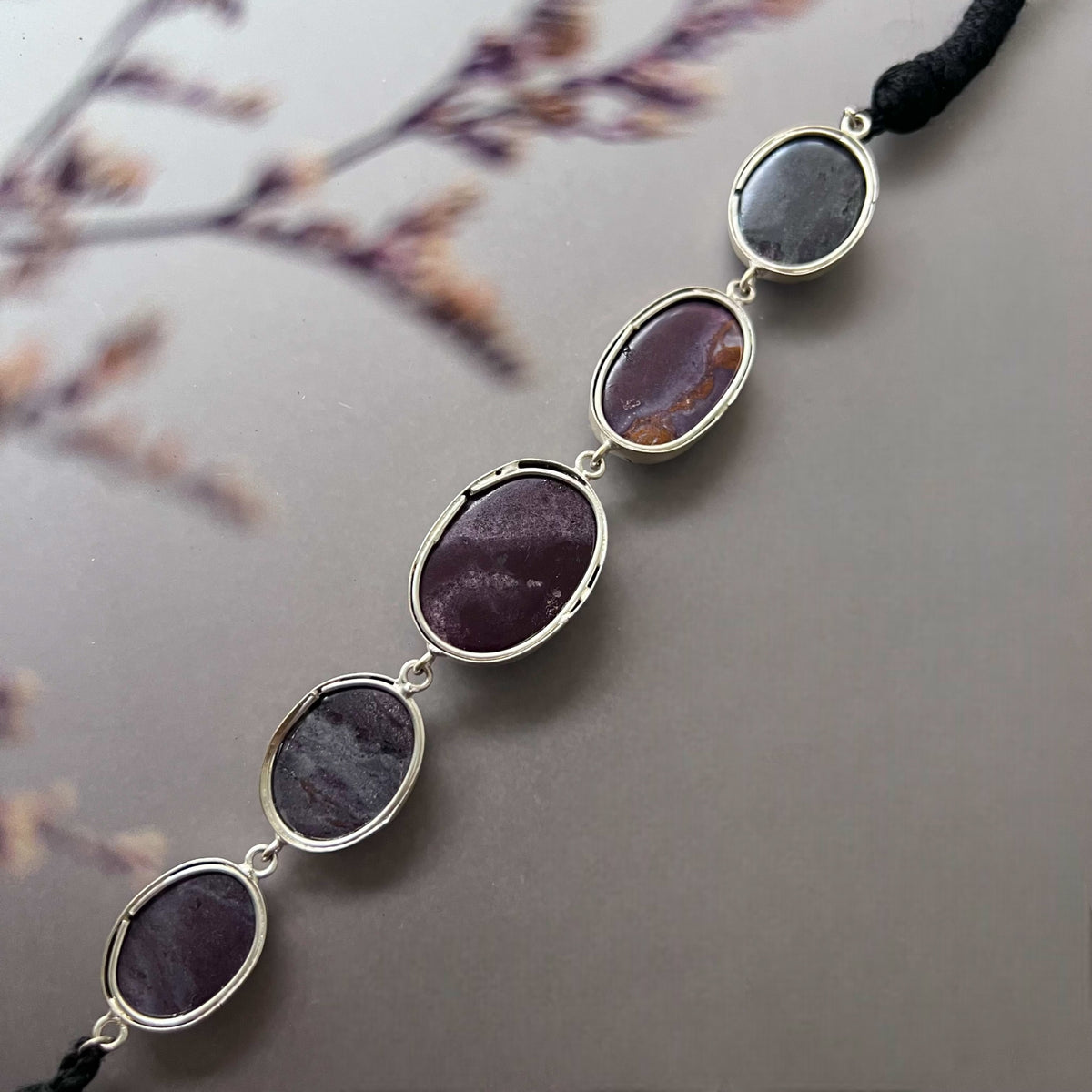 MADELYN BIJOUX PREMIUM AND EXCLUSIVE NATURAL STONE HANDMADE CHOKER CH374