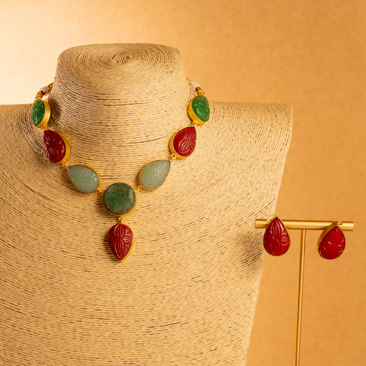 INDRONI RUSTIC FINISH  RAW STONE AND CARVING STONE HANDMADE GOLD TONED NECKLACE NL77