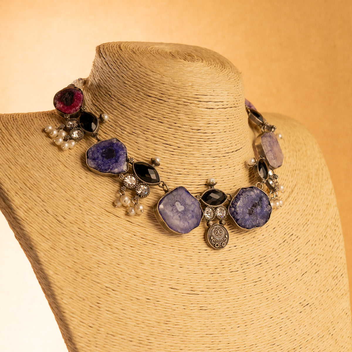 PRETHI NATUAL STONES PREMIUM FAUX SILVER HANDMADE ANTIQUE NECKLACE/NECKPIECE NL19