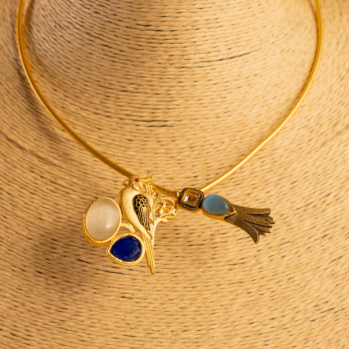 ANUHA HANDMADE HAND HAMMERED ANTIQUE NECKPIECE/NECKLACE/HASLI NL18