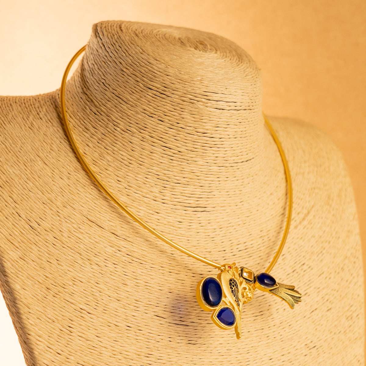 ANUHA HANDMADE HAND HAMMERED ANTIQUE NECKPIECE/NECKLACE/HASLI NL18