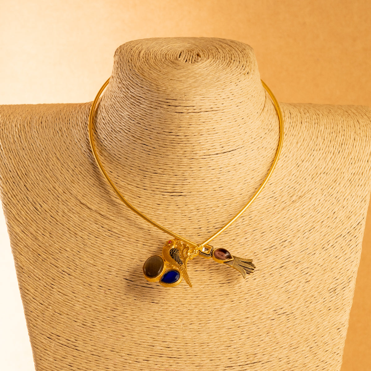 ANUHA HANDMADE HAND HAMMERED ANTIQUE NECKPIECE/NECKLACE/HASLI NL18