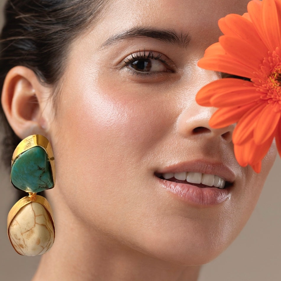 TIRANA GOLD TONED DANGLER EARRING ER625