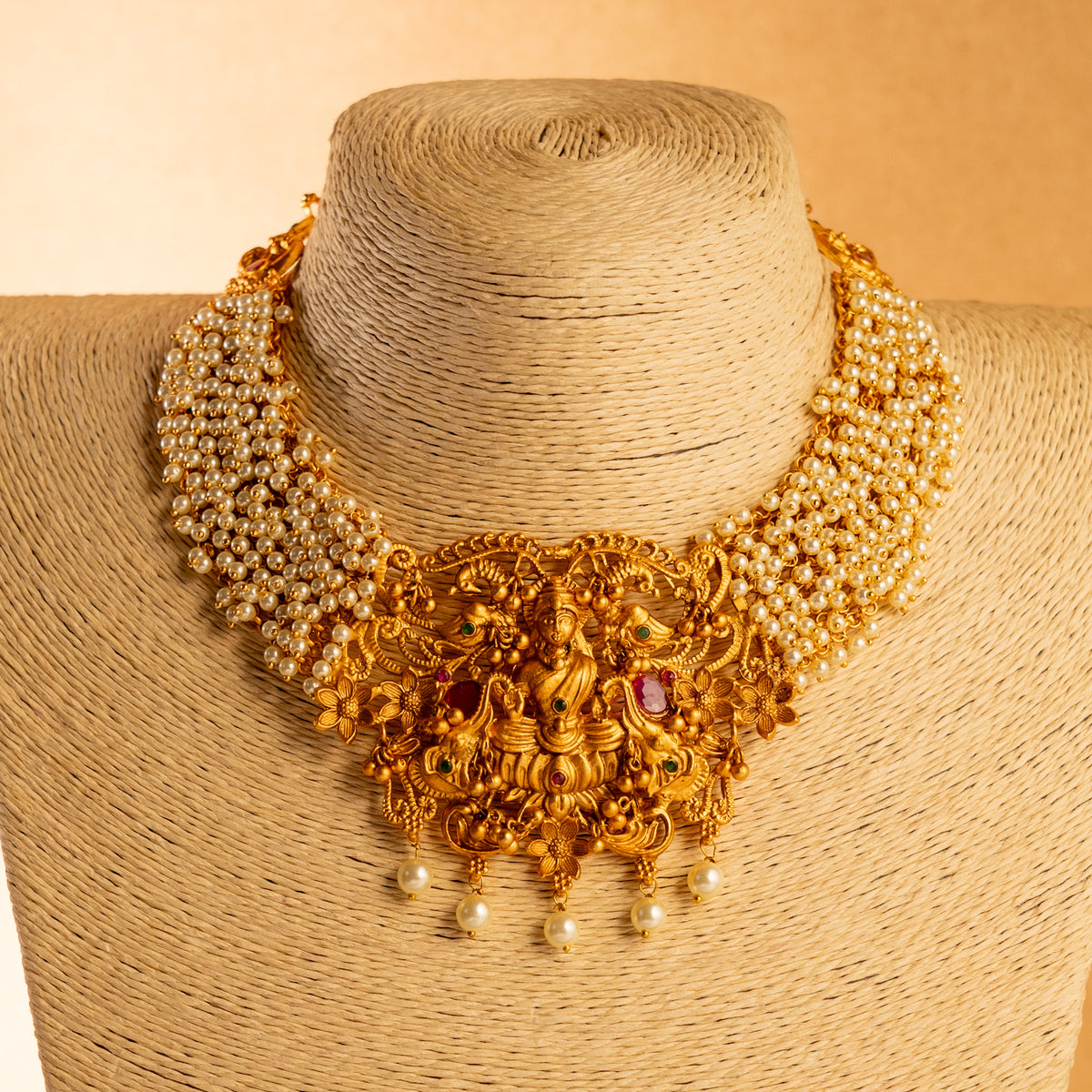 MAYA GOLD TONED ANTIQUE FINISH TEMPLE NECKLACE WITH EARRINGS NL170