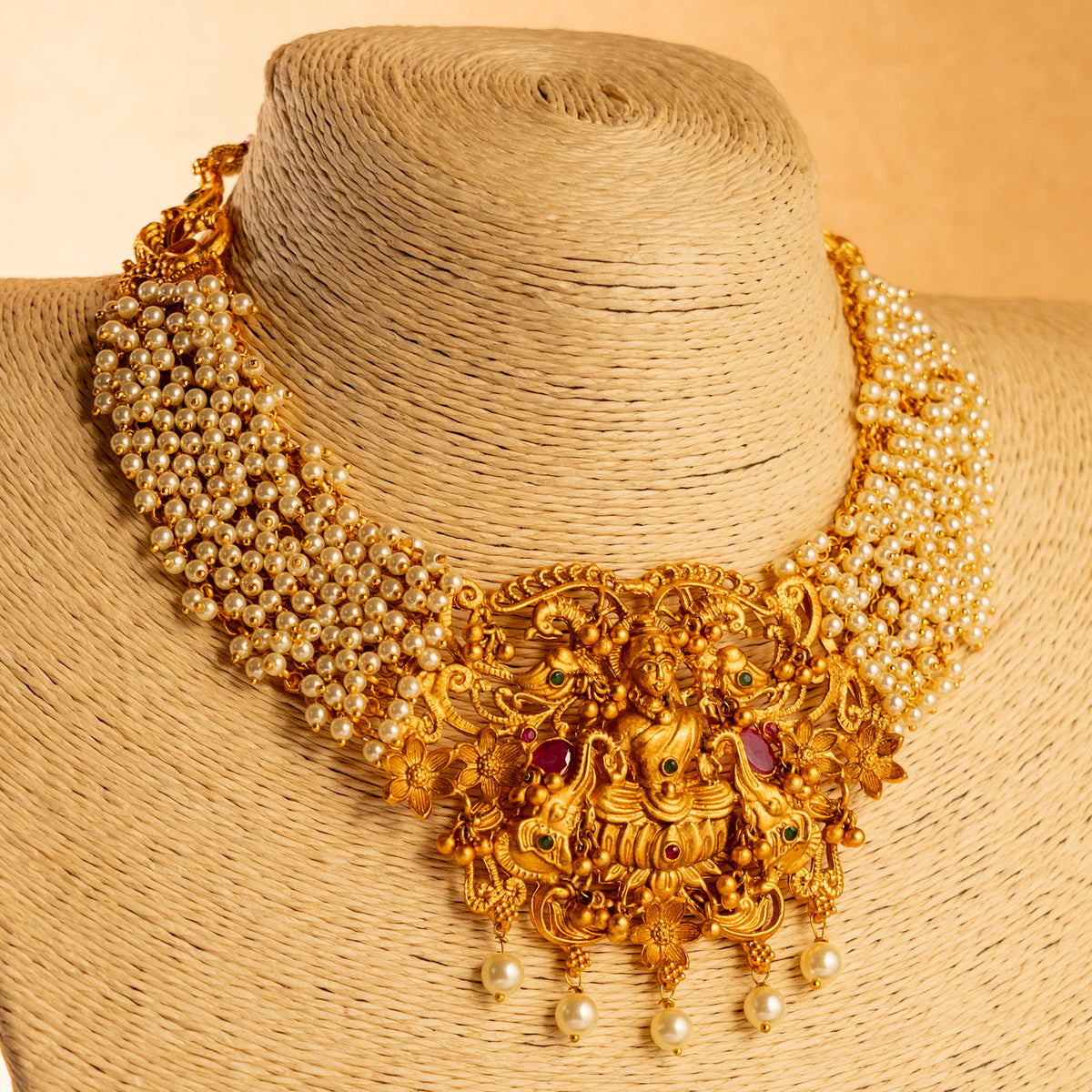 MAYA GOLD TONED ANTIQUE FINISH TEMPLE NECKLACE WITH EARRINGS NL170