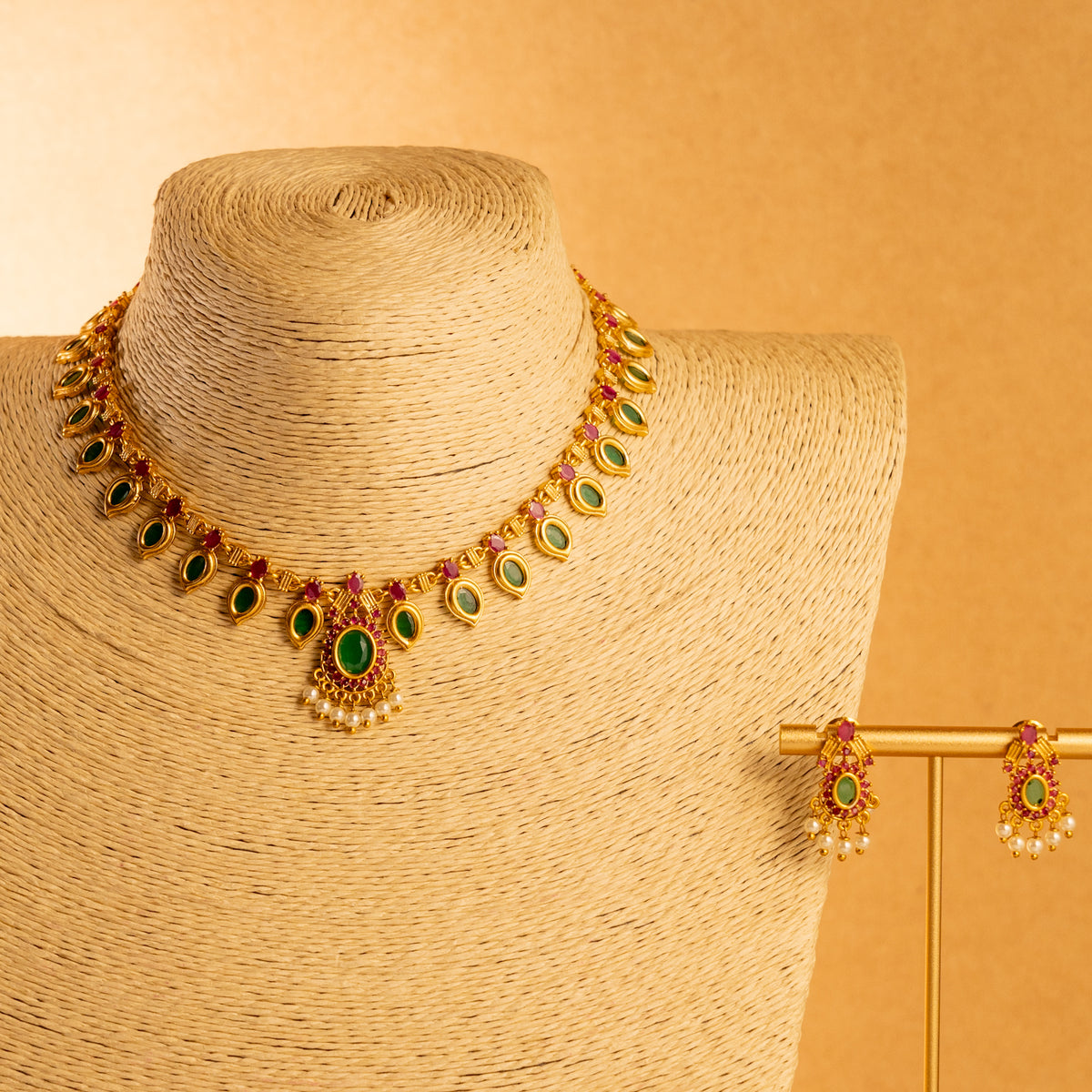 RADHA GOLD TONED ANTIQUE FINISH NECKLACE WITH EARRINGS NL169