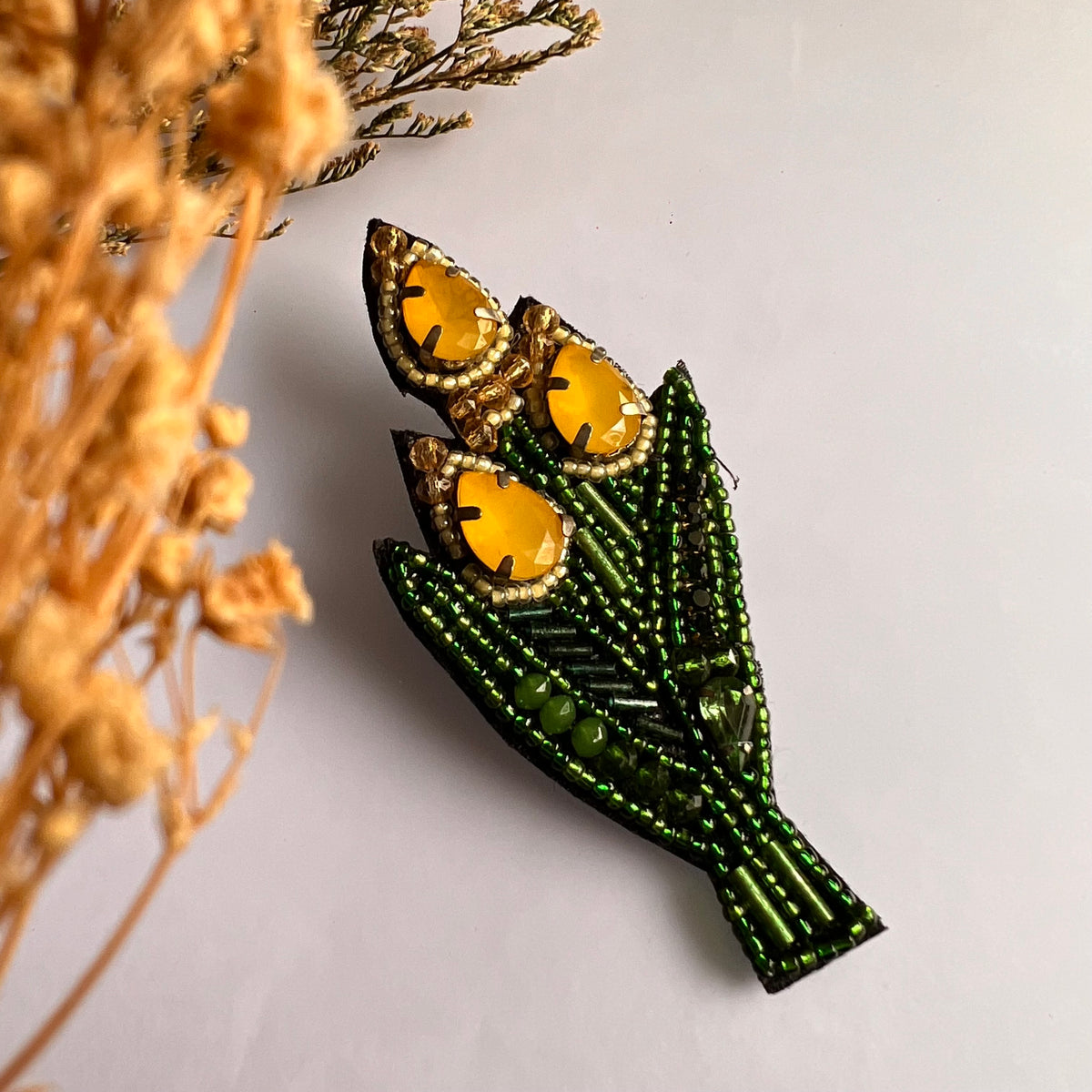 FLORA STONE FABRIC AND BEADS HANDMADE EARRING ER597