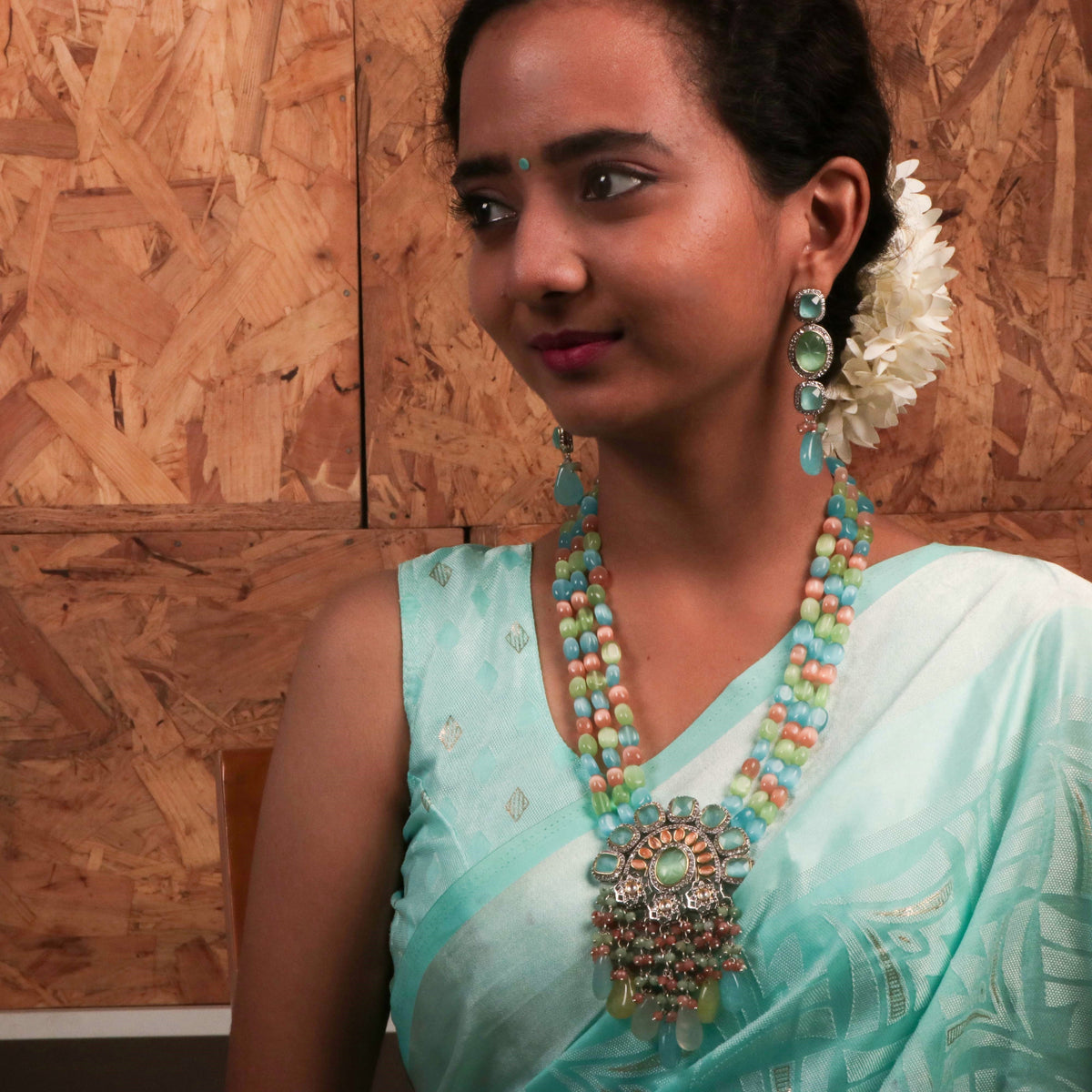 VARDHANA MONALISA STONE AND AD STONE BEADED MALA WITH EARRINGS ML06