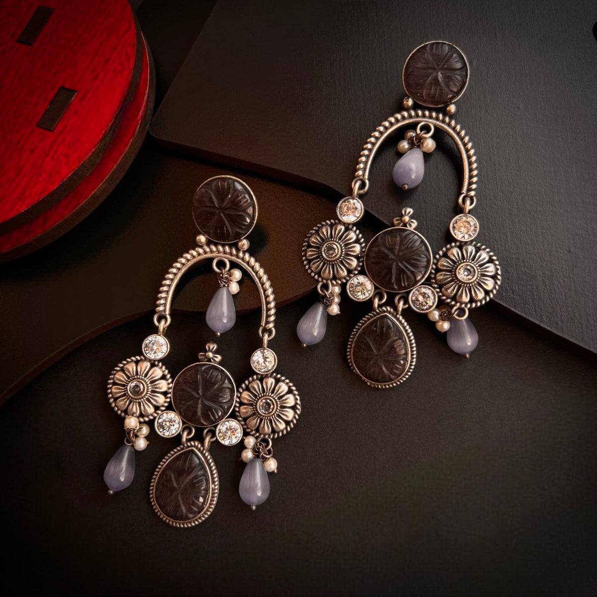 LUNA FAUX SILVER SEMI HANDMADE CARVING STONE EARRINGS ER644