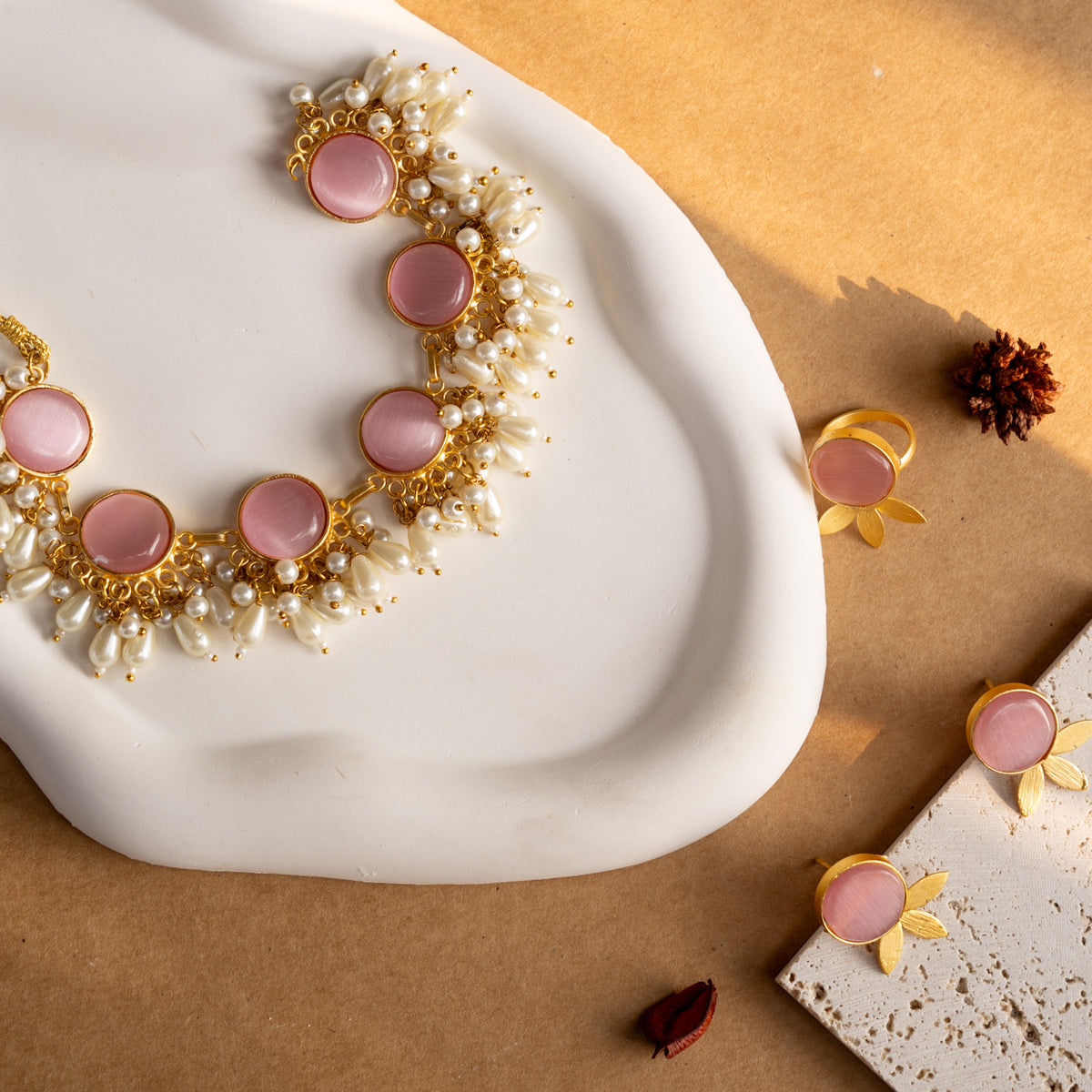 MOXIE SET RING EARRING AND NECKLACE HANDMADE GOLD TONED PREMIUM NECKLACE/NECKPIECE EARRING SET NL31