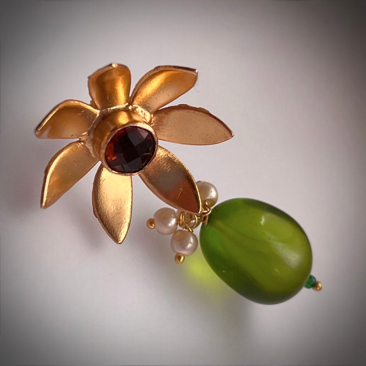 ABI GOLD TONED HANDMADE EARINGS  ER171