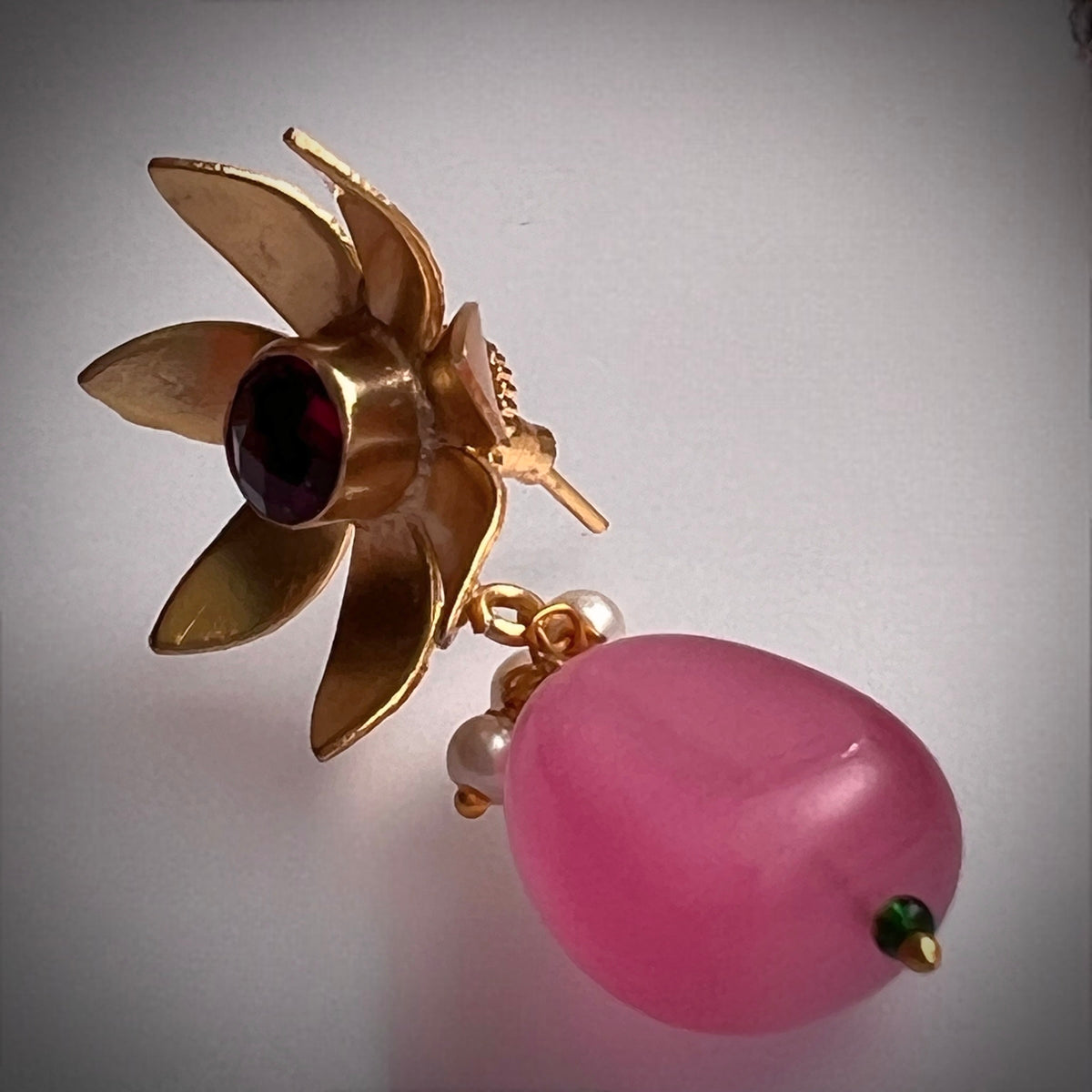 ABI GOLD TONED HANDMADE EARINGS  ER171