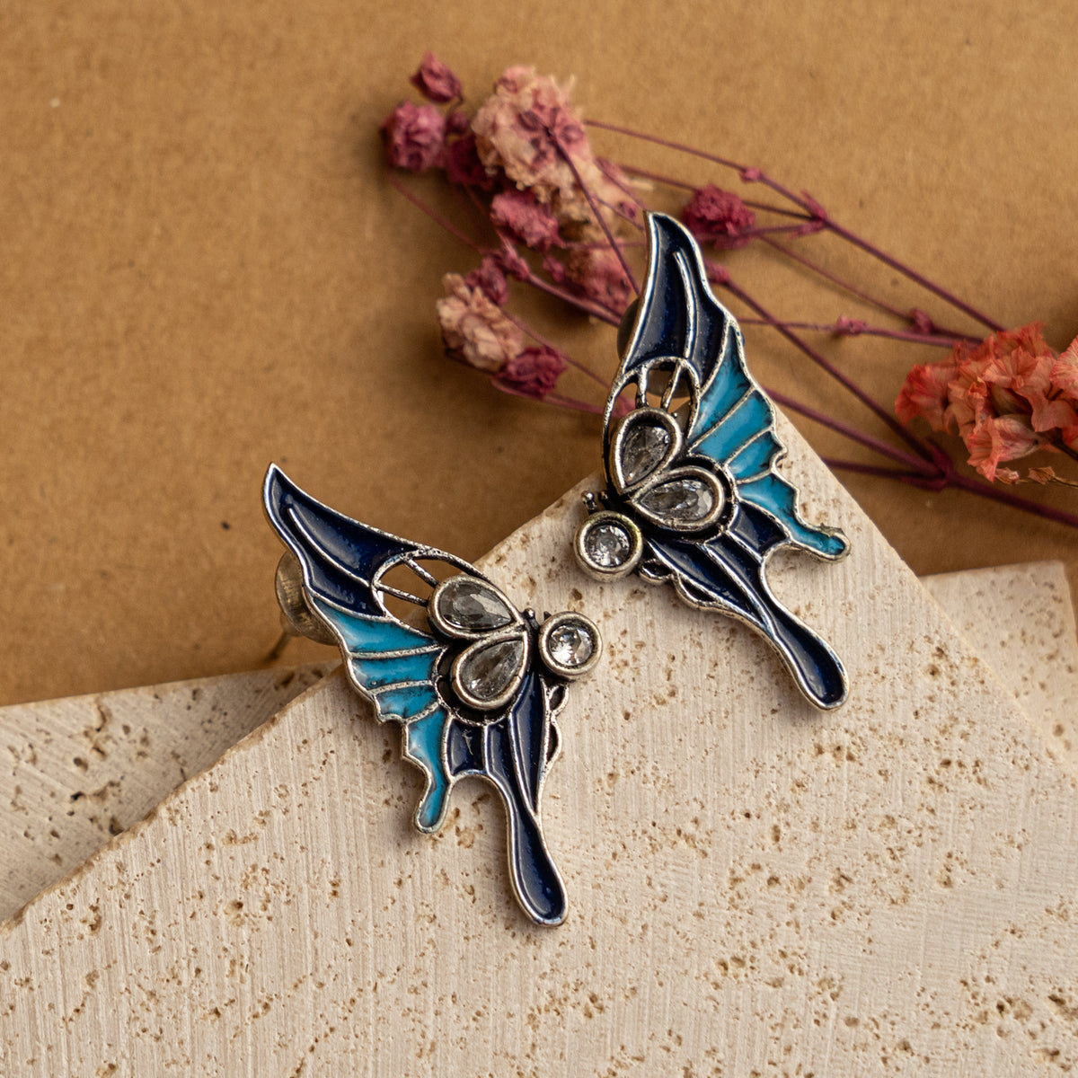 MIA OXIDIZED HANDMADE EARRINGS/ STUDS ER662