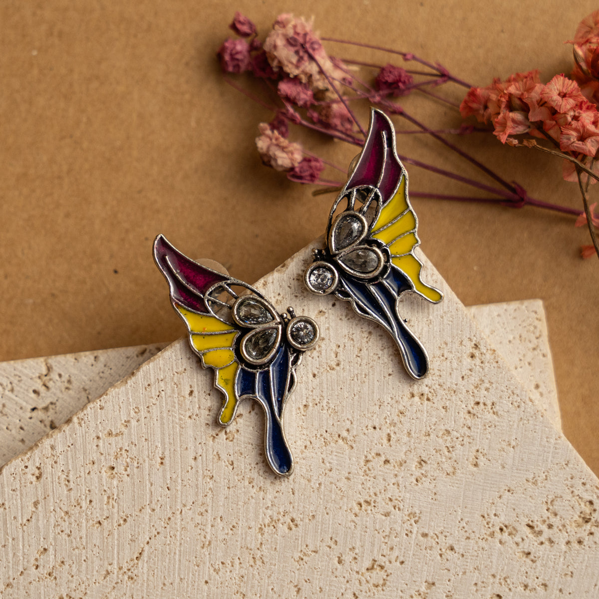 MIA OXIDIZED HANDMADE EARRINGS/ STUDS ER662