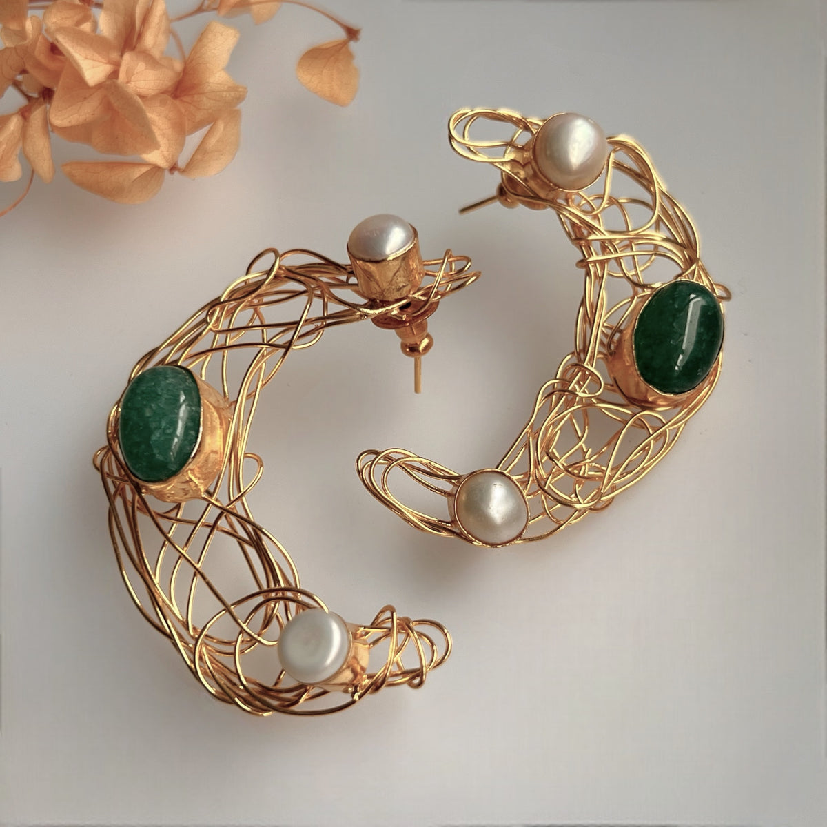 GLIMMERA GOLD TONED EARRING WITH PEARL HANDMADE STUD  ER621