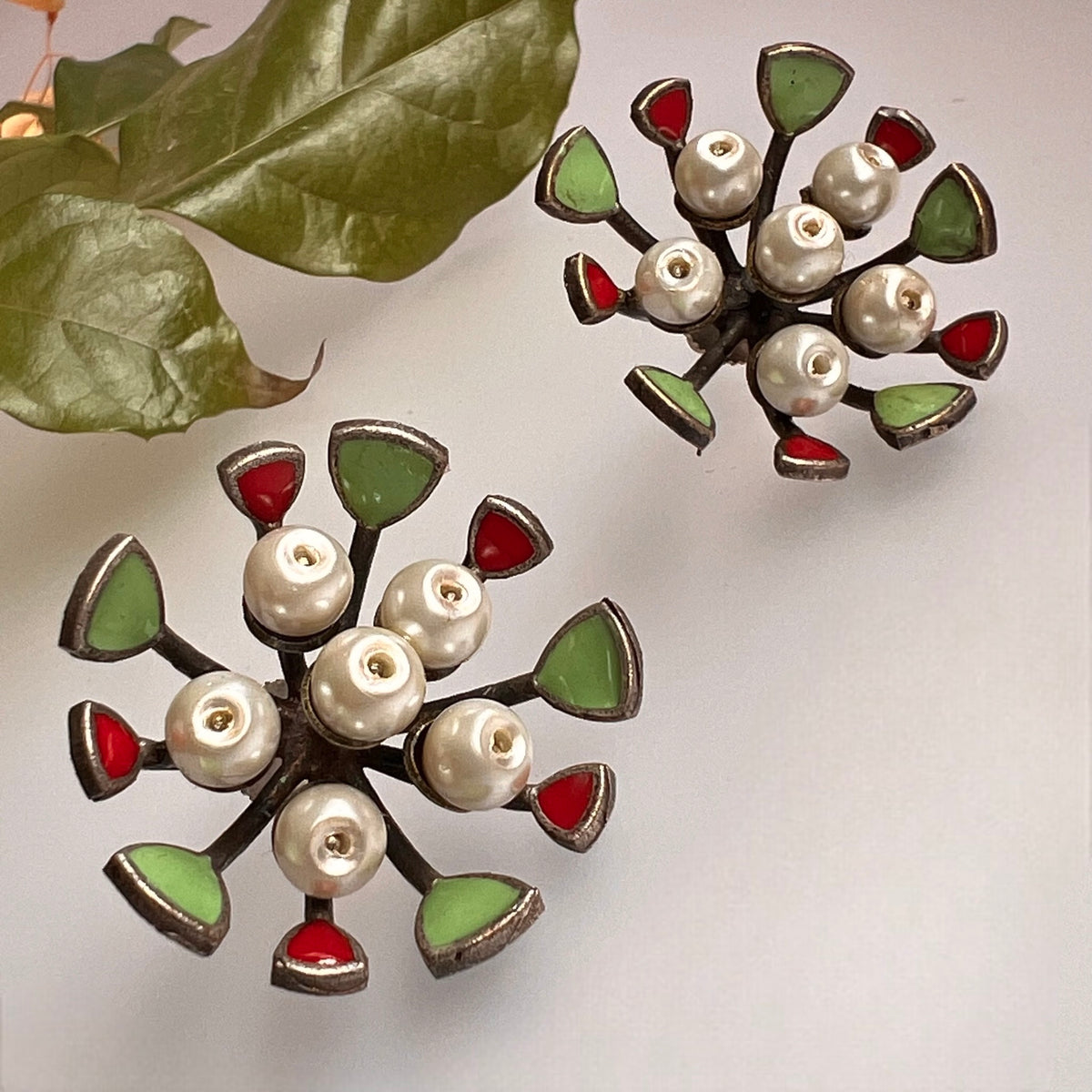 LUXE RAW AND RUSTIC VINTAGE HAND PAINTED EARRING ER609