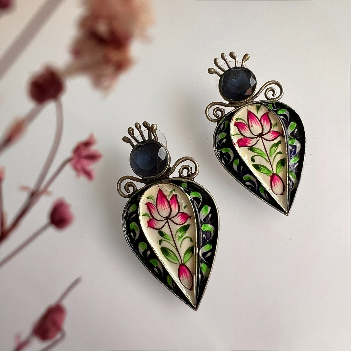 RAYNA RAW AND RUSTIC HANDMADE SILVER LOOK ALIKE STUD ER611