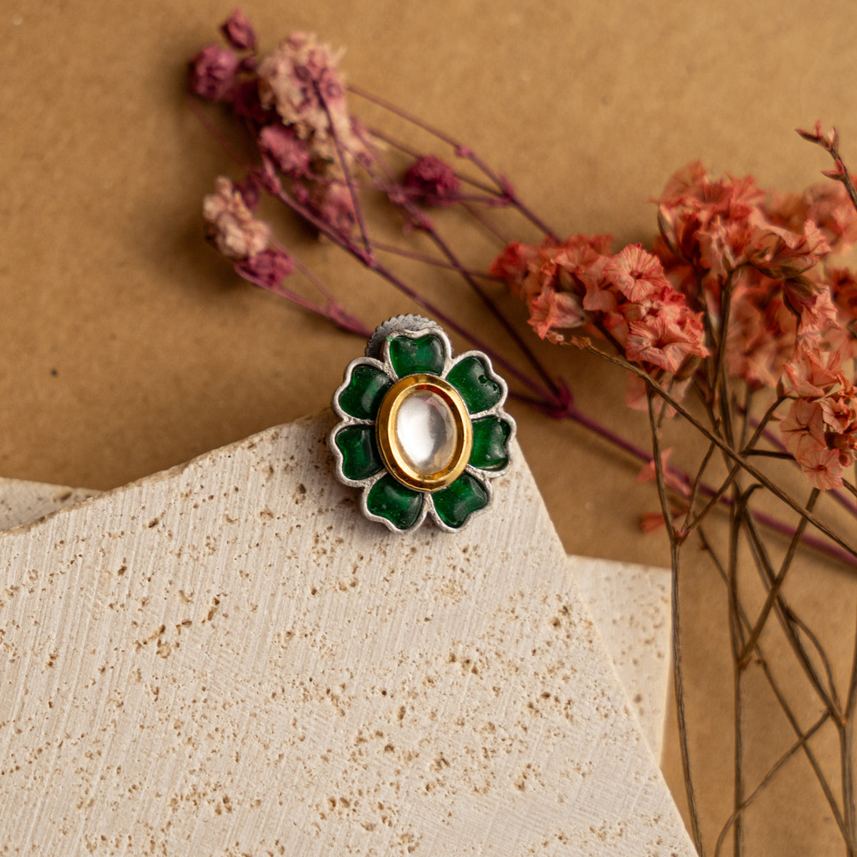 PINTU OVAL FLOWER FAUX SILVER HANDMADE STUDS EARRINGS ER658