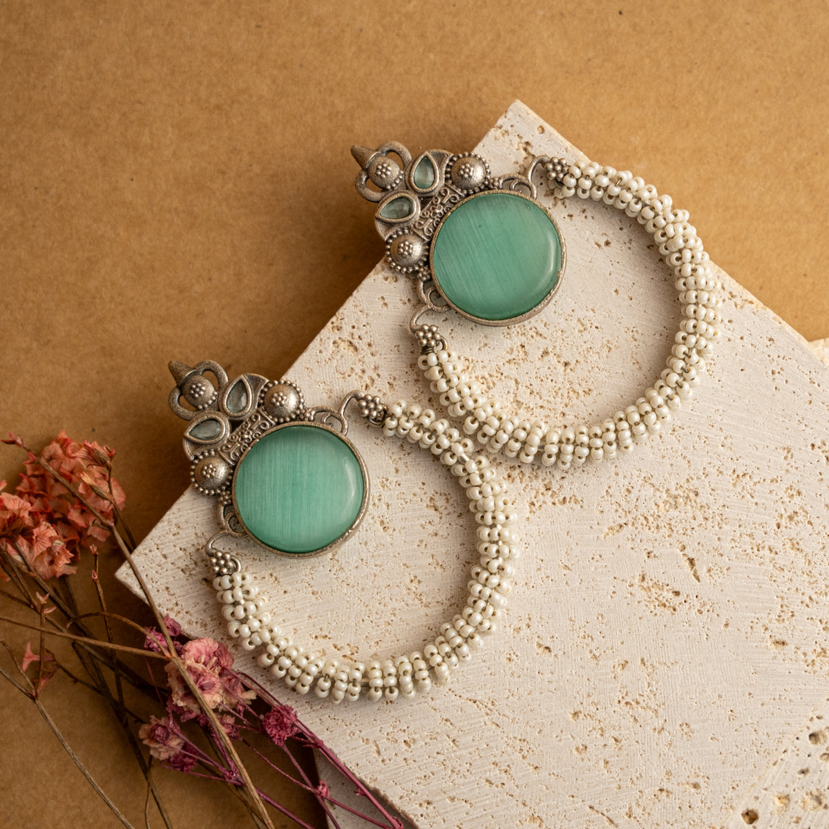 RAKOTNA MONALISA STONE SEMI HANDMADE STUDS/ EARRINGS ER683