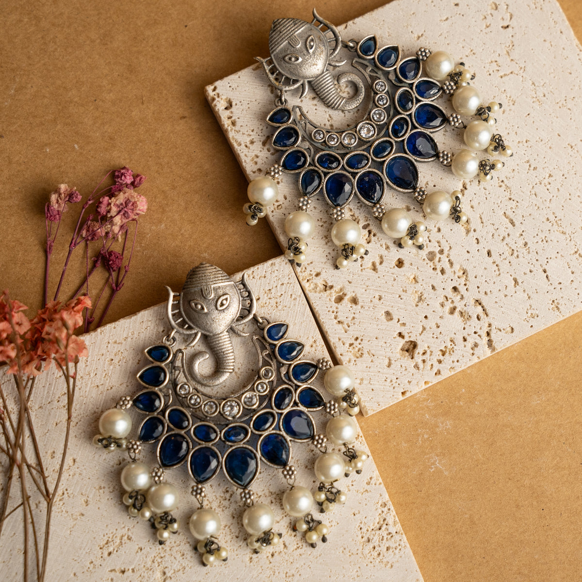 RIDHI FAUX SILVER  SEMI HANDMADE EARRINGS ER712