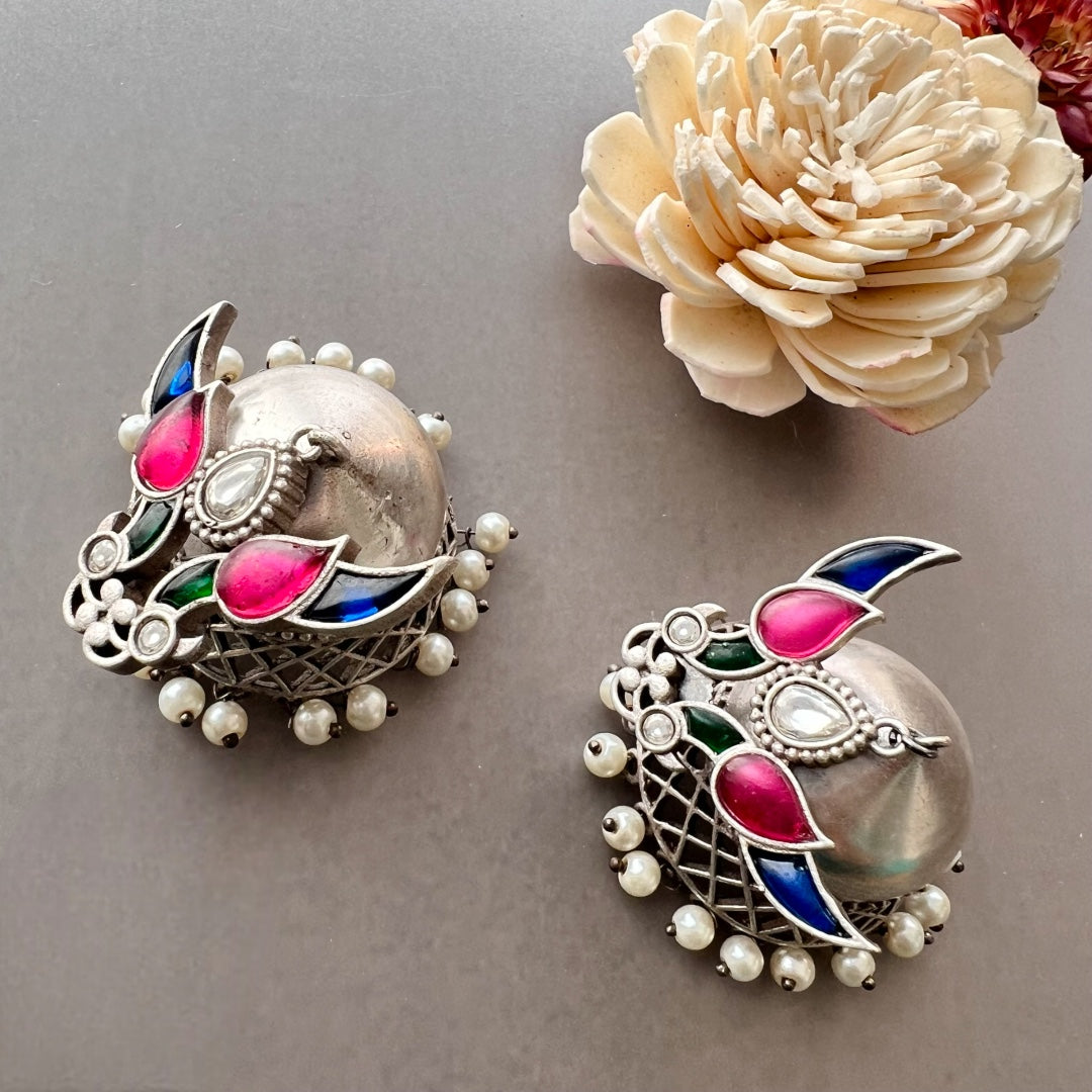 PAON SILVER LOOK ALIKE SEMI HANDMADE JHUMKA ER517