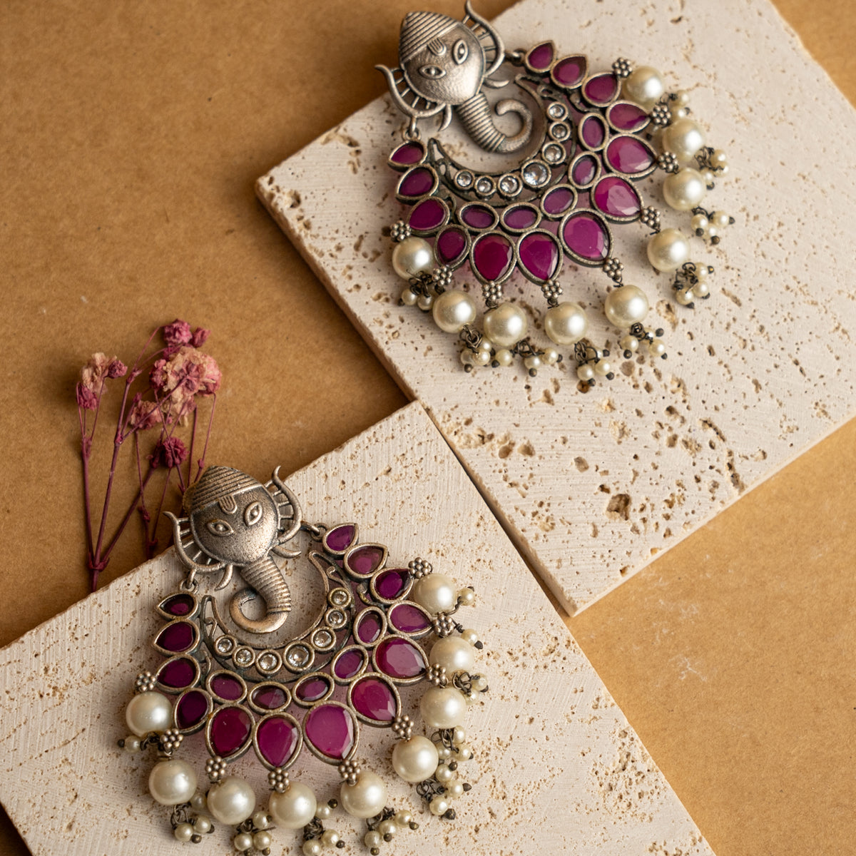 RIDHI FAUX SILVER  SEMI HANDMADE EARRINGS ER712